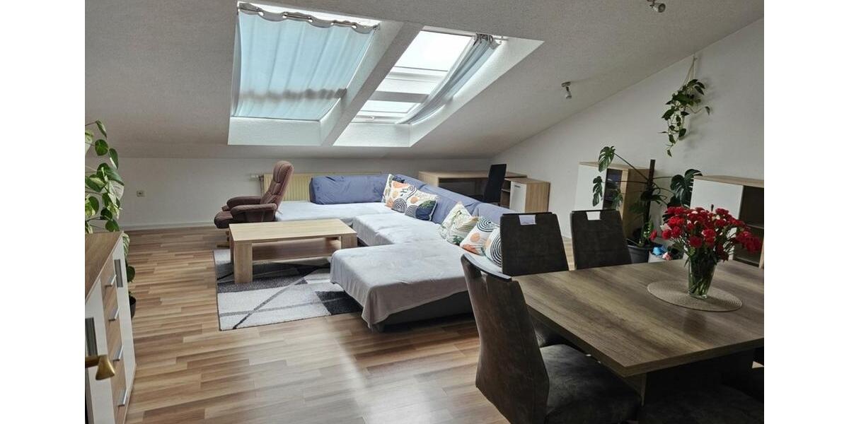 Dachgeschoßwohnung Ludwigshafen am Rhein Rheingönheim - 3.5 Zimmer, 80 m&sup2;, 860&euro; | Angebot:26321158