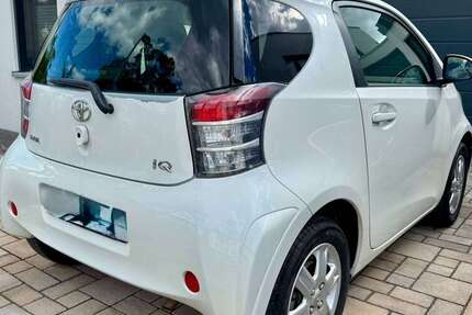Toyota iQ 94.000 km 4.799 &euro; Mannheim, Universitätsstadt 68309