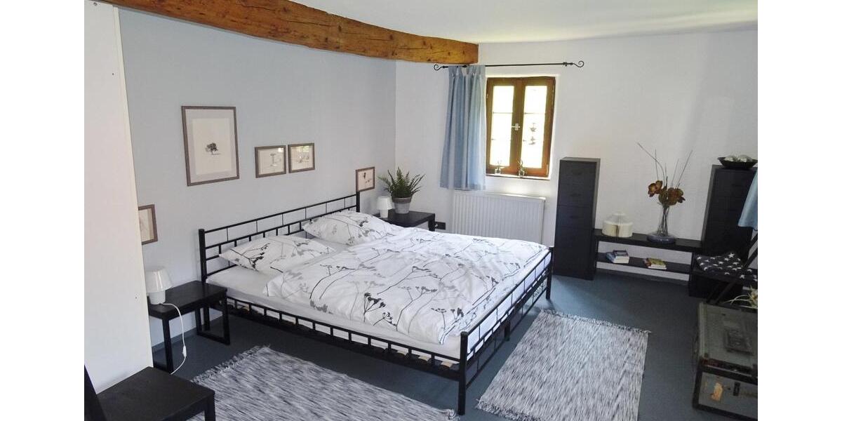 Etagenwohnung Weinheim - 5 Zimmer, 230 m&sup2;, 1.950&euro; | Angebot:26481764