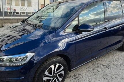 VW Touran 32.000 km 26.190 &euro; Mannheim 68159