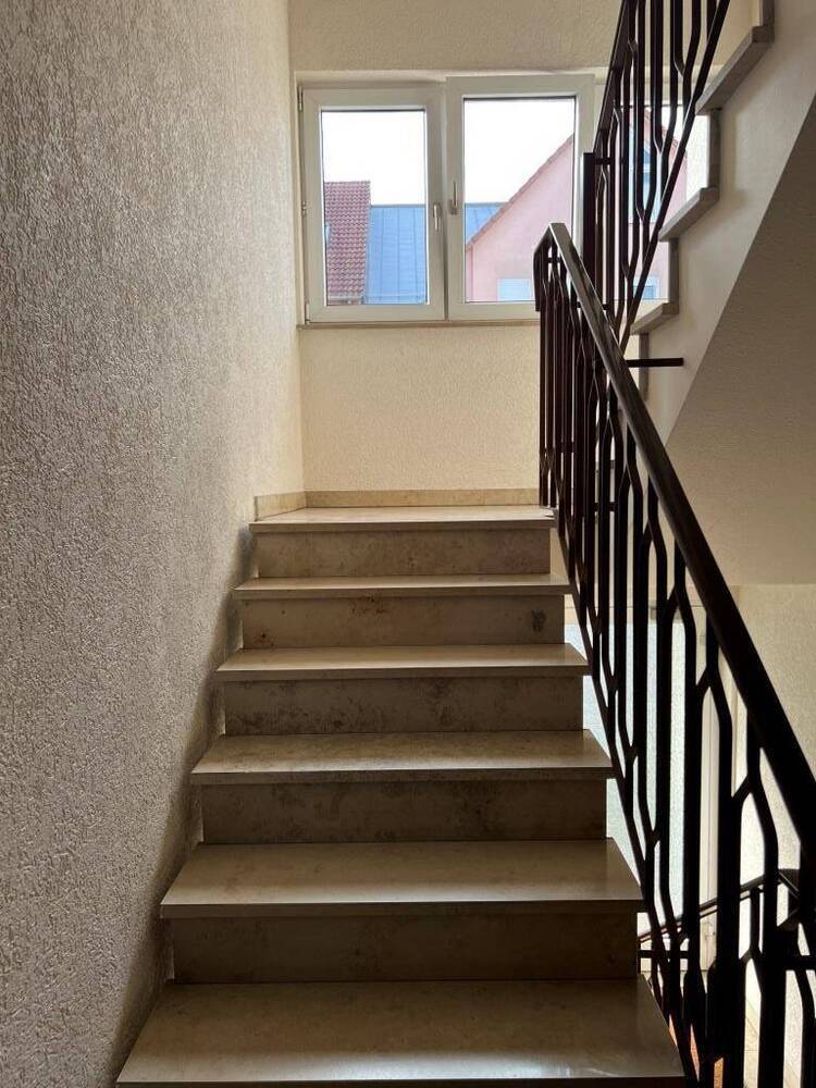 Charmante 2-Zimmer-ErdgeschossEigentumswohnung mit Terrasse, Gartenanteil und Tiefgaragenstellplatz in Leimen