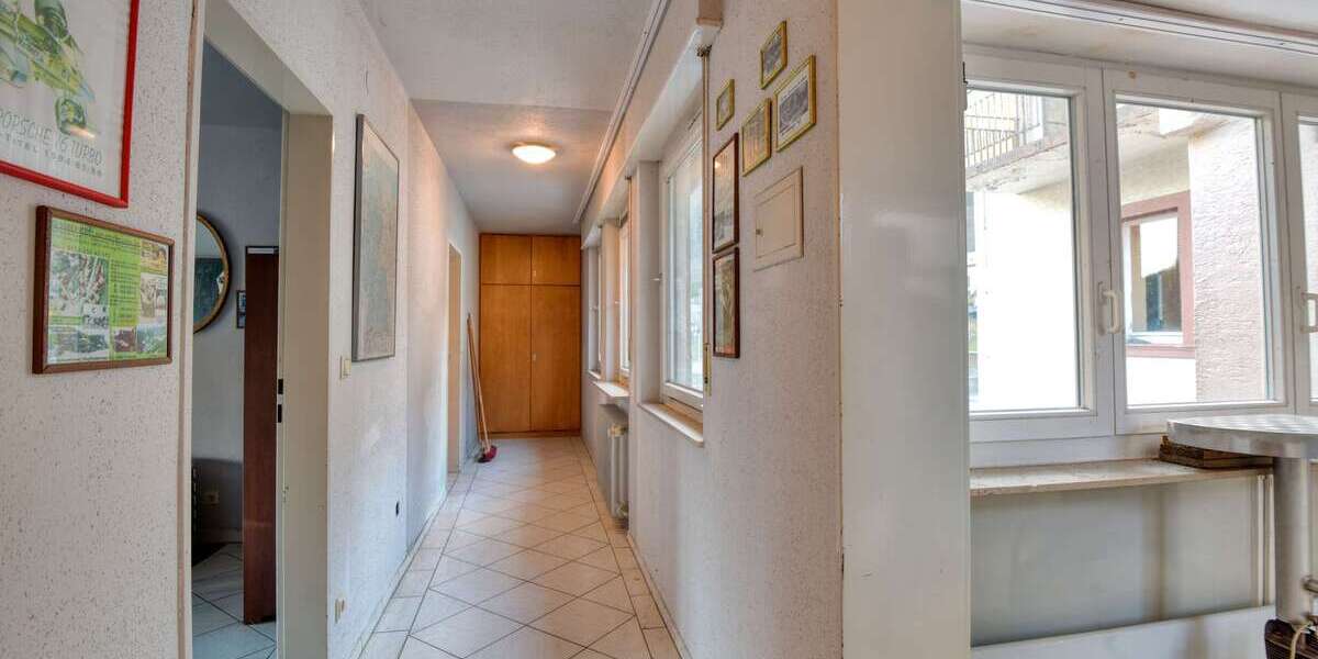 Ehemaliges Gasthaus mit 3 Einzelzimmer & 5 potentiellen Wohnungen inkl. Gaststätte und Parkplätze - Mehrfamilienhaus, Wohnhaus Neckarsteinach | Angebot:26059448