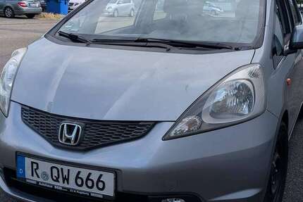 Honda Jazz 163.000 km 1.499 &euro; Oberhausen-Rheinhausen 68794