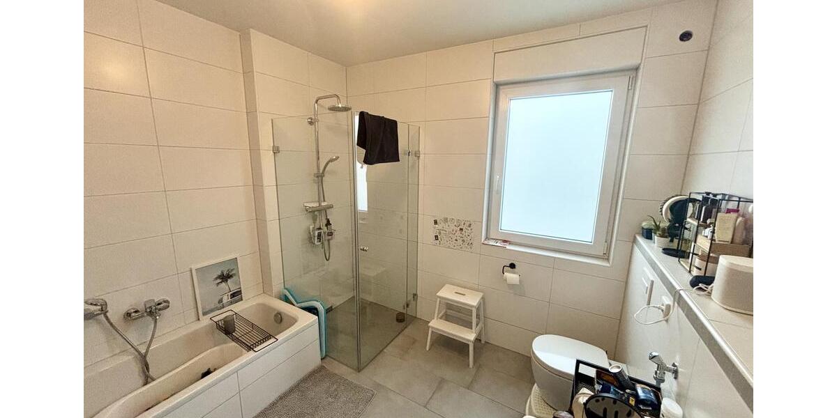 Etagenwohnung Römerberg - 4 Zimmer, 97 m&sup2;, 1.300&euro; | Angebot:25186790