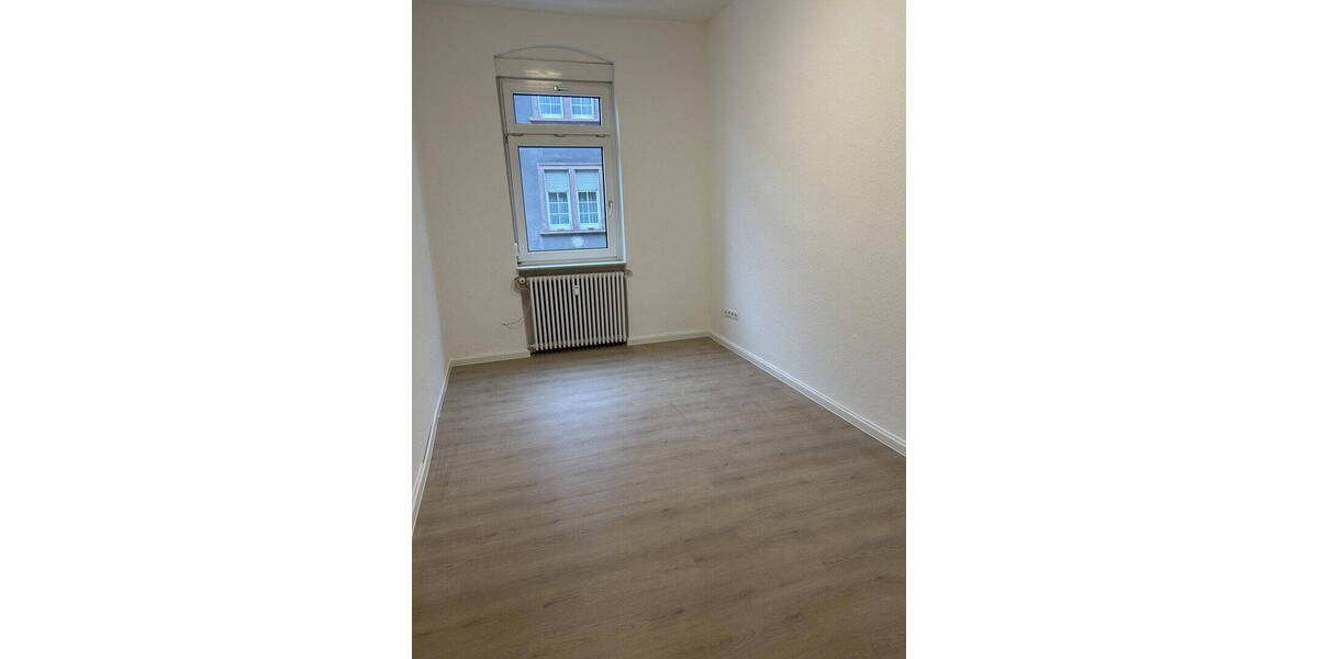 Etagenwohnung Ludwigshafen Friesenheim/Nord - 4 Zimmer, 93 m&sup2;, 295.000&euro; | Angebot:26376979