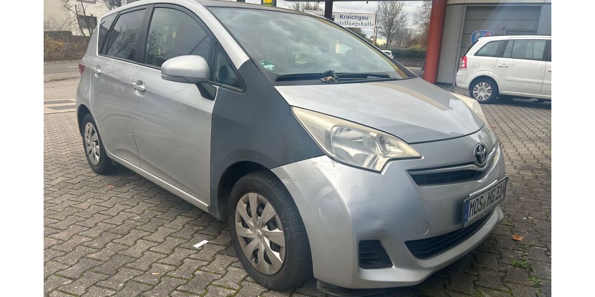 Toyota Verso-S 175.000 km 4.000 € Ubstadt 76698