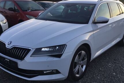 Skoda Superb 218.000 km 11.450 &euro; Wiesenbach 69257