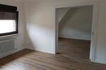 Dachgeschoßwohnung Schriesheim - 4 Zimmer, 86 m&sup2;, 1.100&euro; | Angebot:26286468