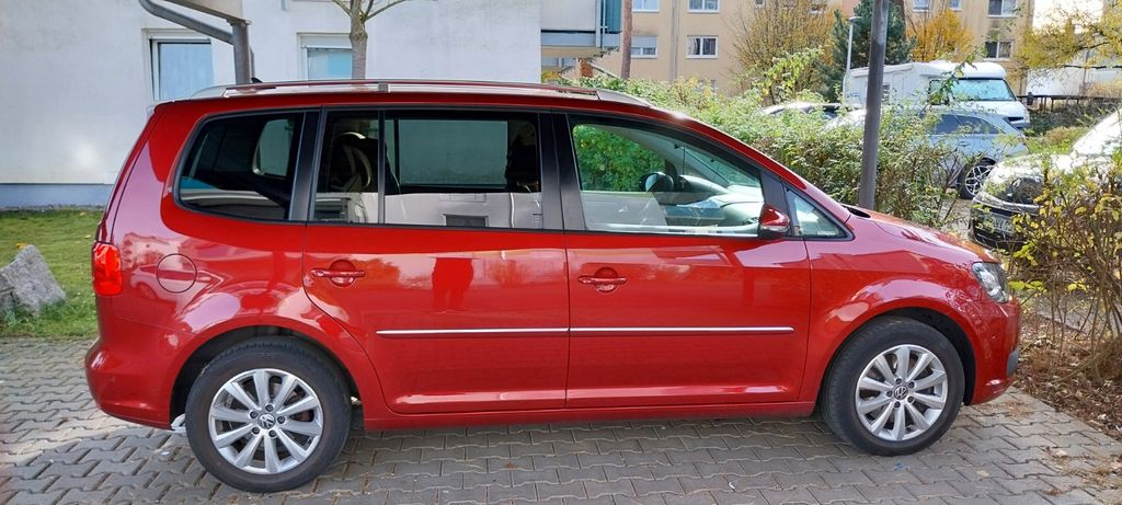 VW Touran 151.000 km 8.500 &euro; Viernheim 68519