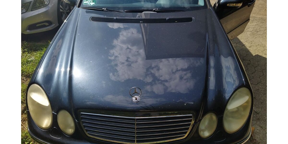 Mercedes-Benz E 220 257.800 km 3.200 &euro; Hirschhorn 69434