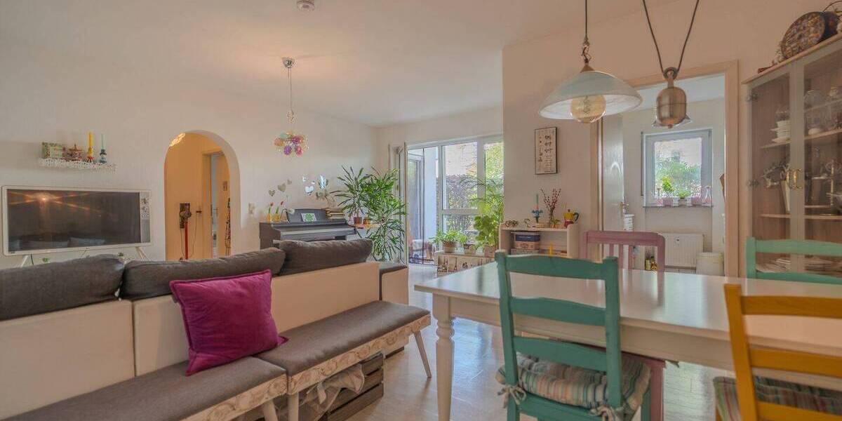 Etagenwohnung Mannheim Käfertal - 2 Zimmer, 74 m&sup2;, 175.000&euro; | Angebot:26402009