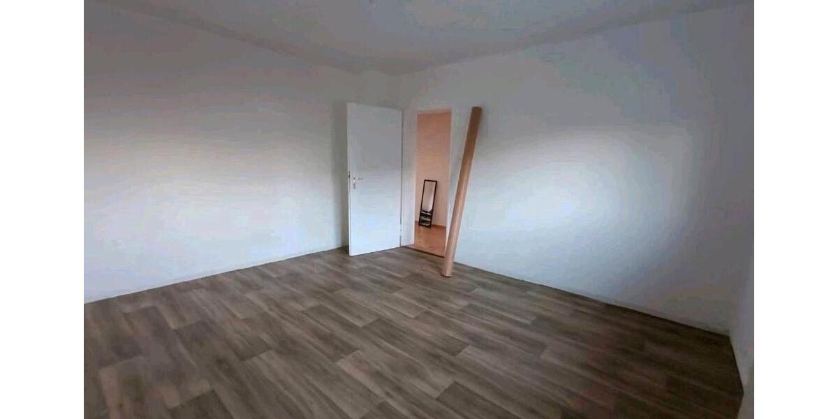 Etagenwohnung Mannheim Käfertal - 3 Zimmer, 67 m&sup2;, 1.200&euro; | Angebot:26325771
