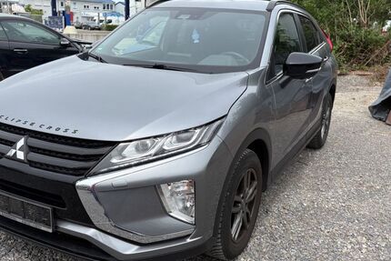 Mitsubishi Eclipse Cross 114.000 km 12.900 &euro; Wiesenbach 69257