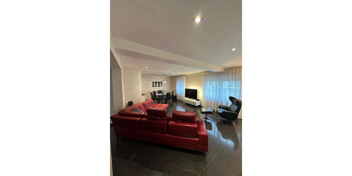 Einfamilienhaus modern Teil Möbliert 4 zimmer