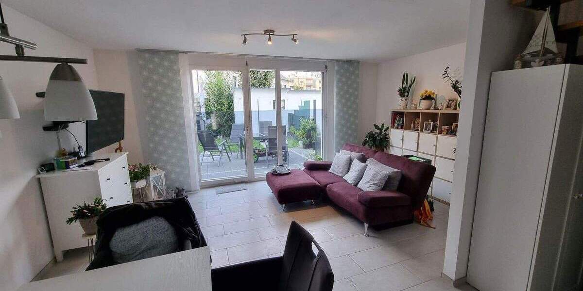 Schönes Reihenendhaus mit 4 Zimmern, Terrasse und Garten, von Privat, direkt in Weinheim 4 zimmer