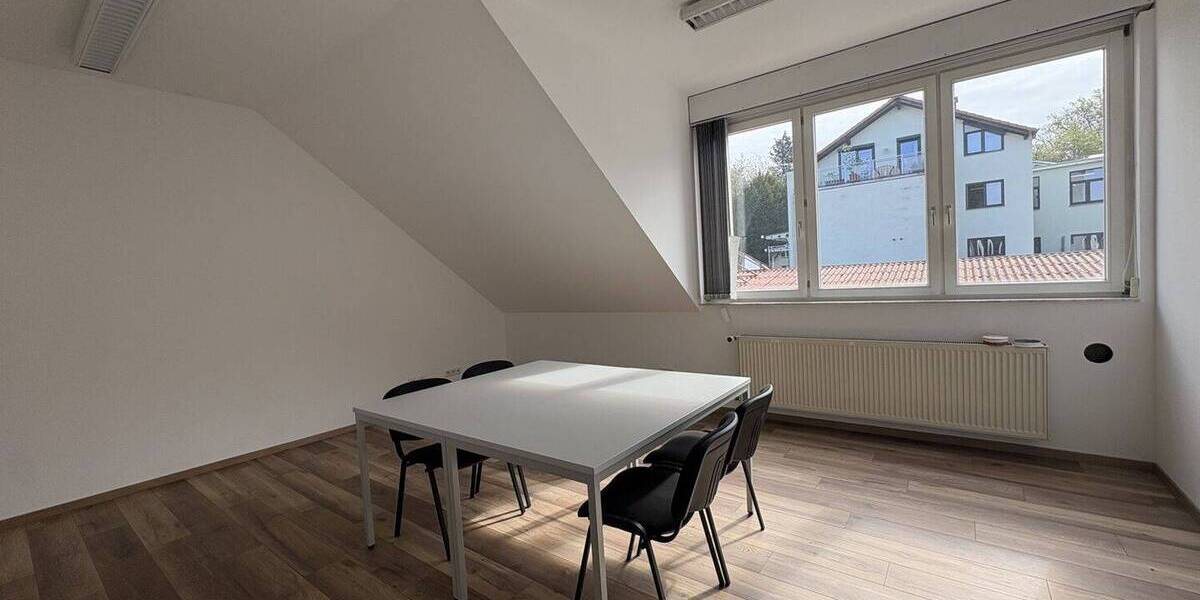 Gewerbeobjekt Rimbach - 5 Zimmer, 200 m&sup2;, 2.000&euro; | Angebot:26798495