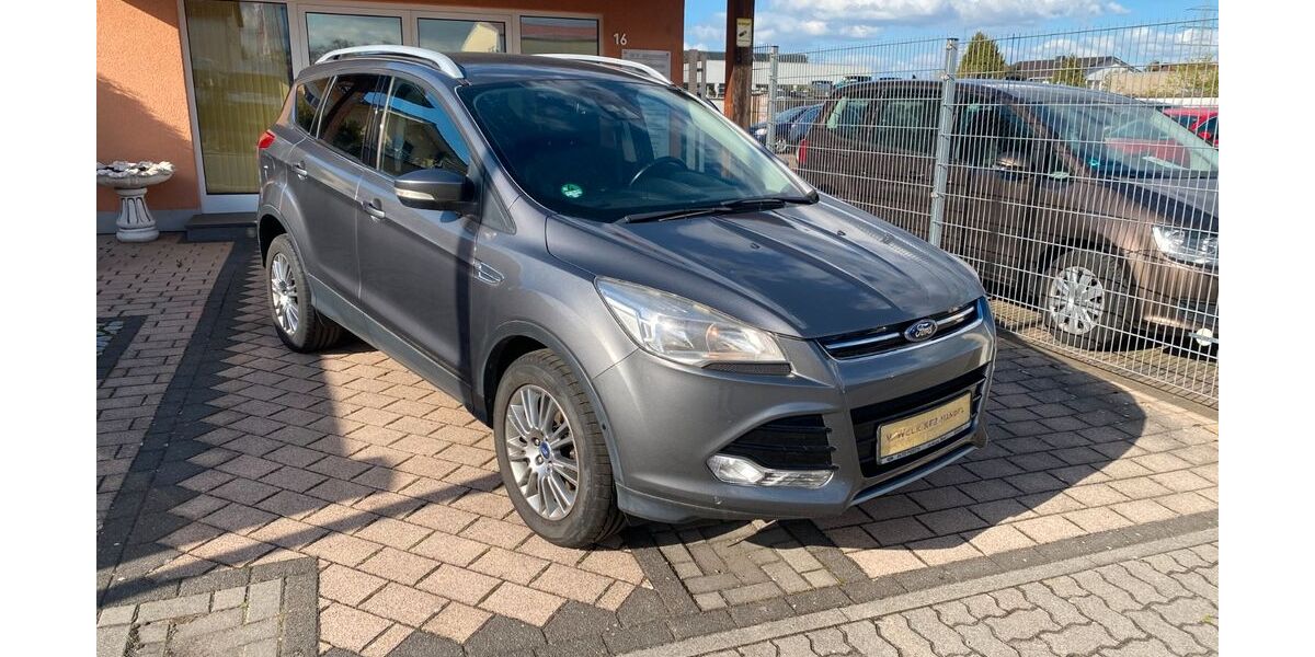 Ford Kuga 156.521 km 7.450 &euro; Frankenthal (Pfalz) 67227