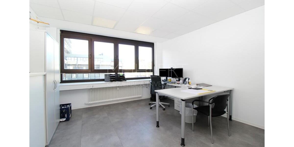 Top renovierte Büroflächen in BASF-Nähe zimmer