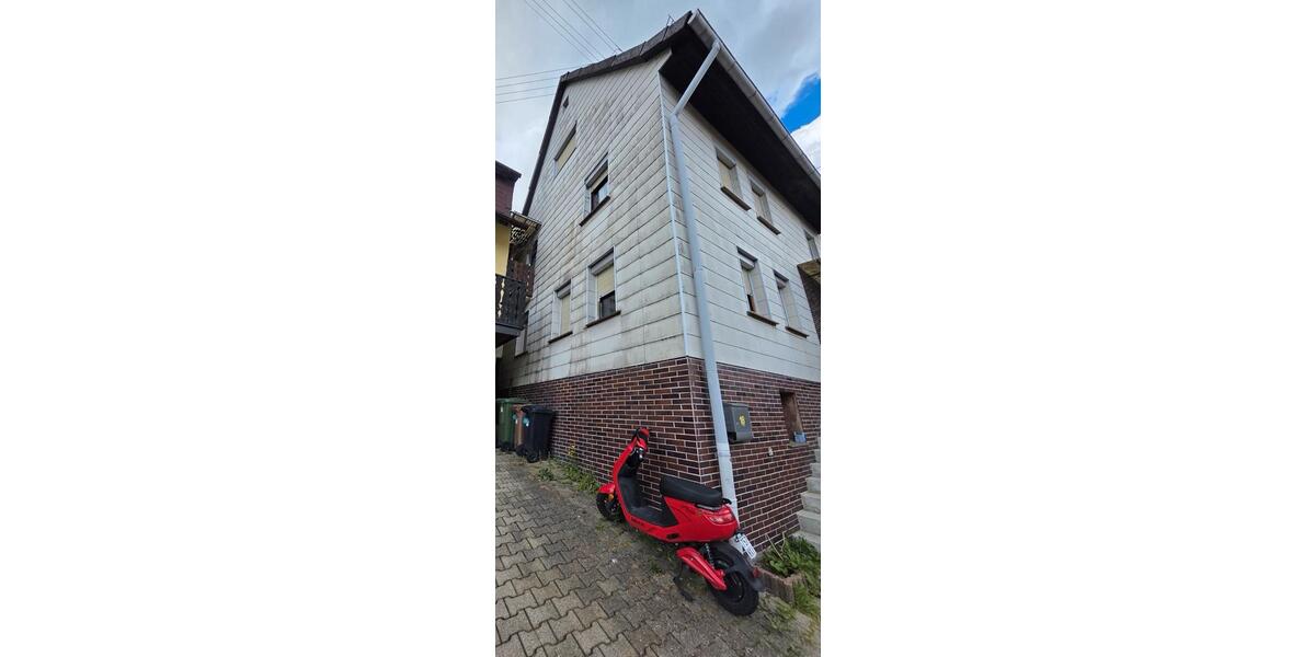 Einfamilienhaus Schriesheim - 6 Zimmer, 155 m&sup2;, 195.000&euro; | Angebot:26943637