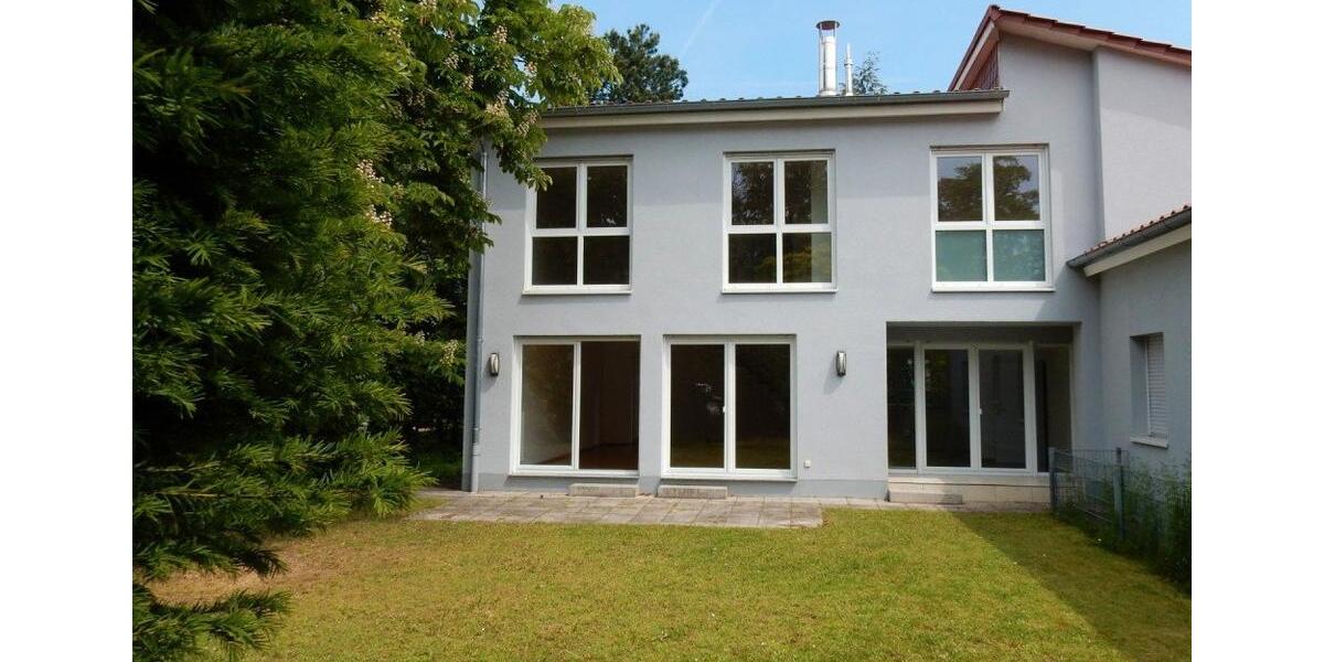 Doppelhaushälfte Schwetzingen - 7 Zimmer, 180 m&sup2;, 1.800&euro; | Angebot:26241969