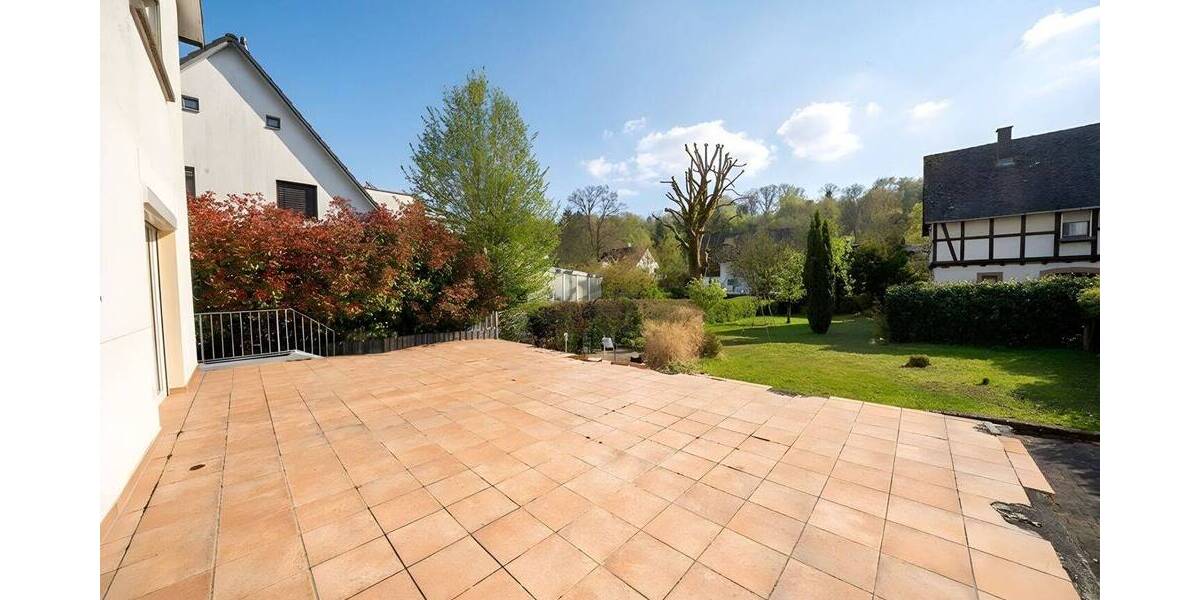 Einfamilienhaus Wiesenbach - 8 Zimmer, 223 m&sup2;, 500.000&euro; | Angebot:26307284