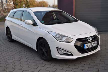 Hyundai i40 163.500 km 8.950 &euro; Mannheim 68305