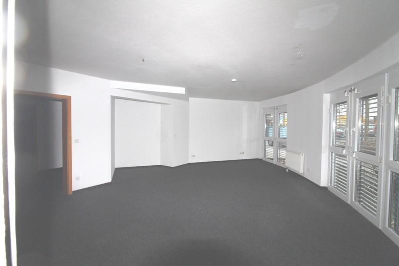 Erdgeschoßwohnung Viernheim - 4 Zimmer, 147 m&sup2;, 1.454&euro; | Angebot:24407457