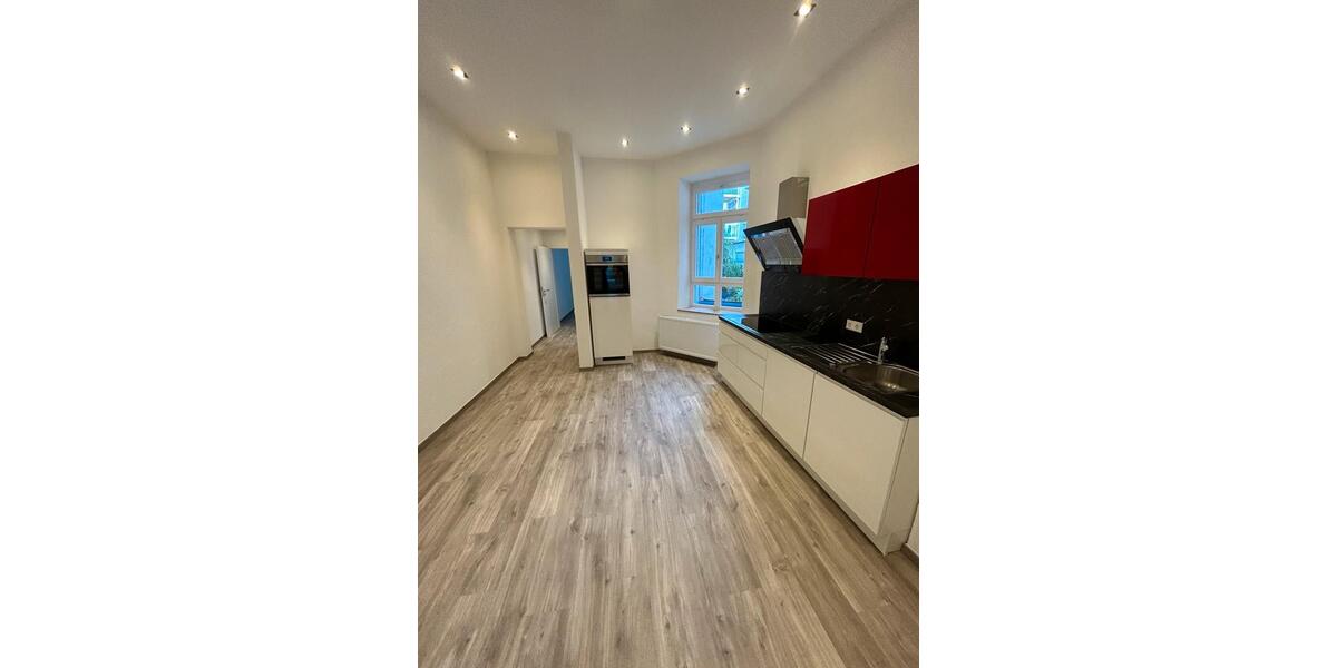 Moderne Wohnung in saniertem Altbau in Mannheim 2.5 zimmer