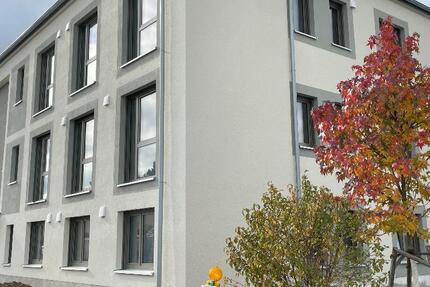 ### Lichtdurchflutete Wohnung - Erstbezug ! ### 2 zimmer