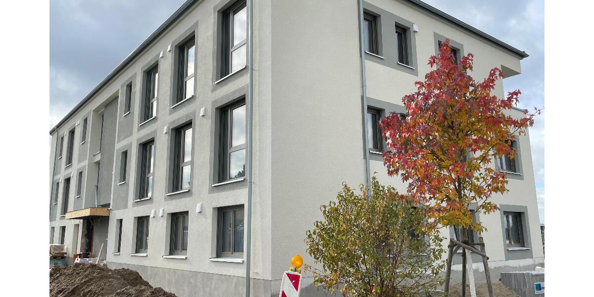 ### Lichtdurchflutete Wohnung - Erstbezug ! ### 2 zimmer