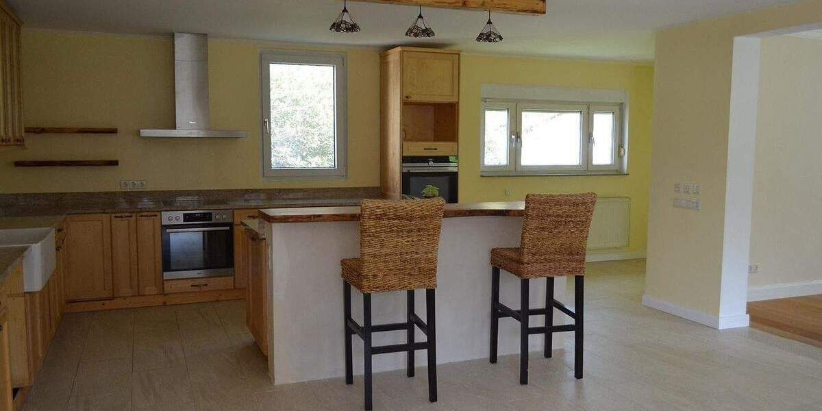 Modernes Landhaus mit schönem Garten - viele Nutzungsmöglichkeiten, zukunftssichere Investition 7 zimmer