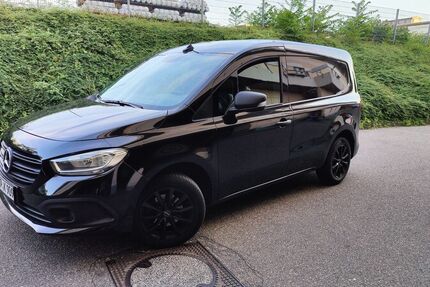 Mercedes-Benz Citan 137.000 km 12.900 &euro; Fürth 64658