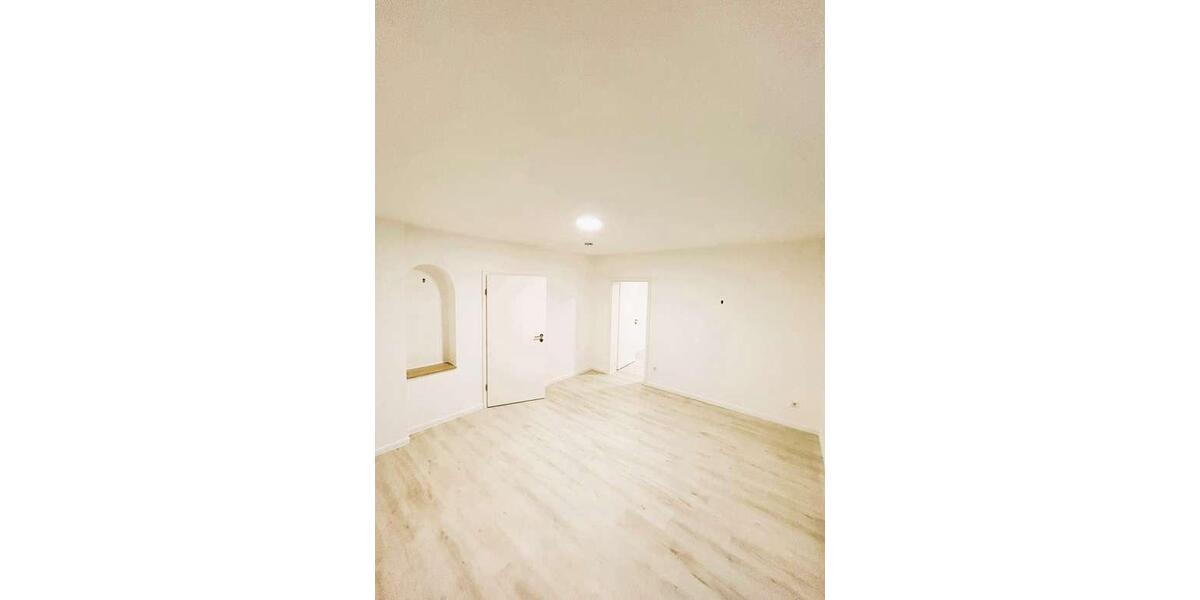 Erdgeschoßwohnung Eberbach - 4.5 Zimmer, 137 m&sup2;, 1.100&euro; | Angebot:26413356