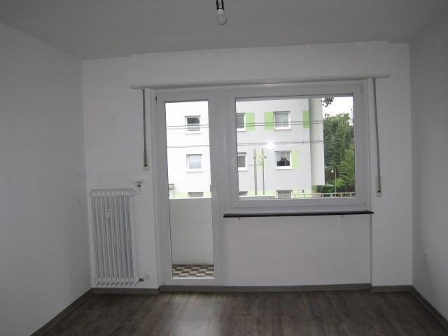 Etagenwohnung Mannheim Almenhof - 3 Zimmer, 84 m&sup2;, 858&euro; | Angebot:26684636