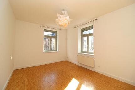 Energieeffizienz trifft Wohnstil: moderne 3,5 Zimmer-Wohnung in Ludwigshafen 3 zimmer