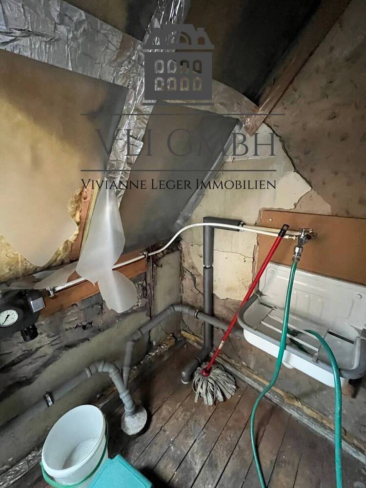 Attraktives Mehrfamilienhaus in Mannheim-Käfertal, nähe Bahnhof