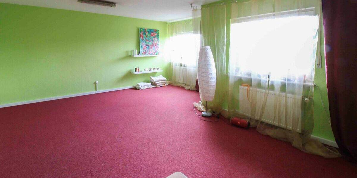 Einfamilienhaus Eschelbronn - 8 Zimmer, 265 m&sup2;, 439.000&euro; | Angebot:26427810