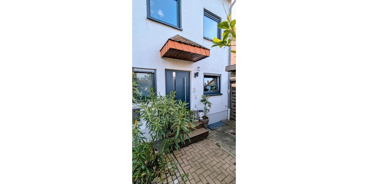 Reihenhaus Leimen - 5 Zimmer, 144 m&sup2;, 1.850&euro; | Angebot:26325957