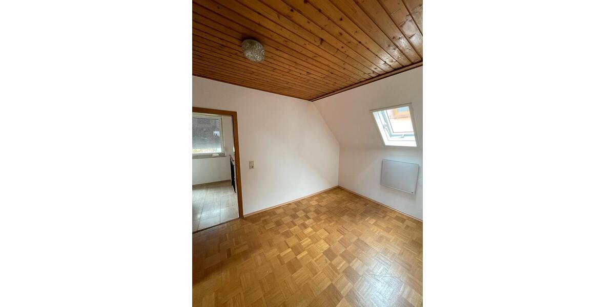 Einfamilienhaus Neckargerach - 5 Zimmer, 78 m&sup2;, 870&euro; | Angebot:26611085