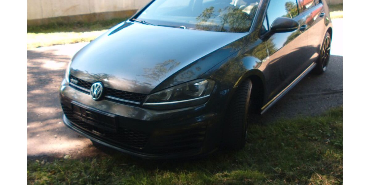 VW Golf 178.000 km 9.900 &euro; Waghäusel 68753