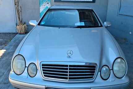 Mercedes-Benz CLK 200 203.000 km 3.499 &euro; Oberhausen-Rheinhausen 68794