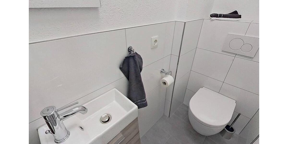 **Frisch modernisiert: Schicke und intelligent geschnittene 3-Zimmer-Wohnung mit BALKON** 3 zimmer