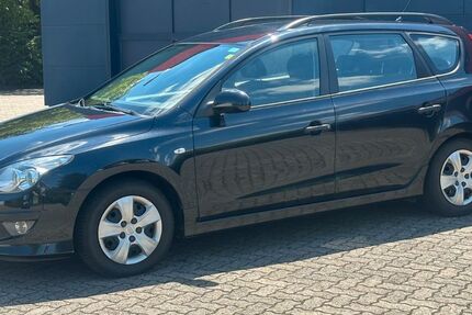 Hyundai i30 262.000 km 1.750 &euro; mannheim 68199