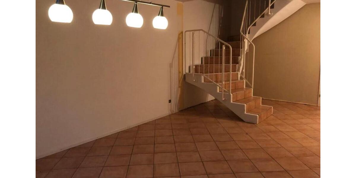 Reihenhaus Heppenheim (Bergstraße) - 5 Zimmer, 111 m&sup2;, 460.000&euro; | Angebot:25551303