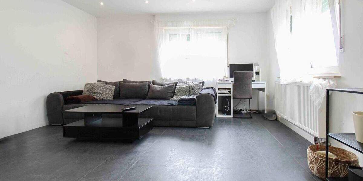 Mehrfamilienhaus, Wohnhaus Hockenheim - 6 Zimmer, 154 m&sup2;, 399.000&euro; | Angebot:24874984