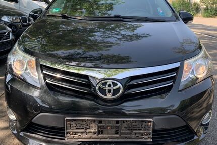 Toyota Avensis 66.000 km 9.990 € Mannheim 68309