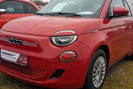 Fiat 500e 2.500 km 25.990 &euro; Sinsheim 74889