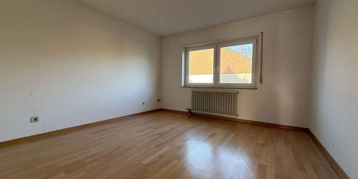 Reihenmittelhaus Mannheim Rheinau - 4 Zimmer, 122 m&sup2;, 365.000&euro; | Angebot:25336360