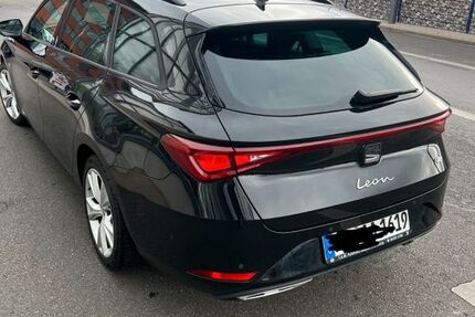 Seat Leon 97.713 km 15.200 &euro; Schwetzingen 68723