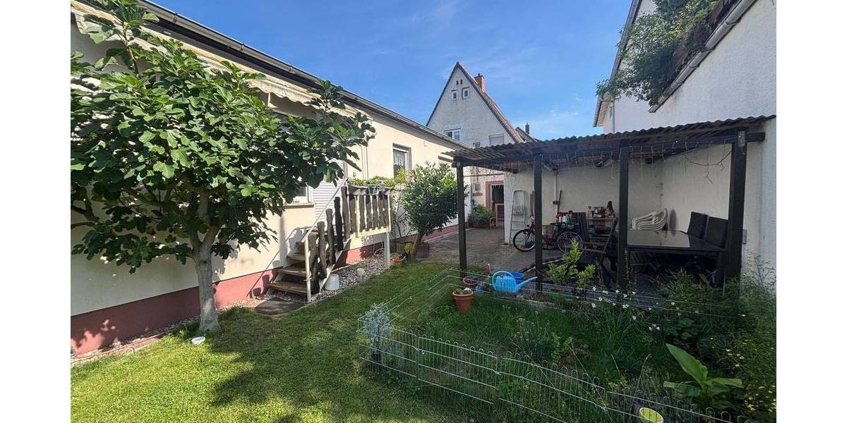 Mehrfamilienhaus, Wohnhaus Lampertheim - 7 Zimmer, 156 m&sup2;, 320.000&euro; | Angebot:26891573